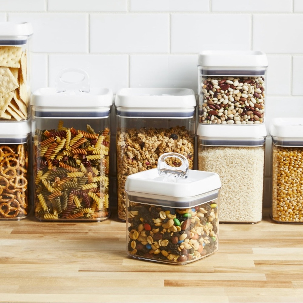SOLD~ LBetter Homes & Gardens Canister Pack of 8 Flip-Tite Food Storage Contain…